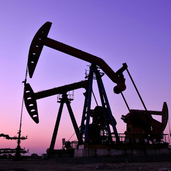 Come la guerra in Iran incide sul mercato del petrolio